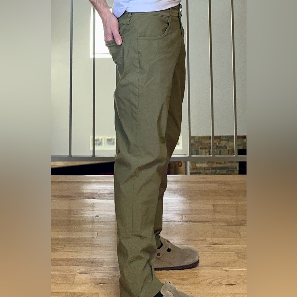 North Face Men's  Olive Green Hiking Pants - Picture 5 of 7